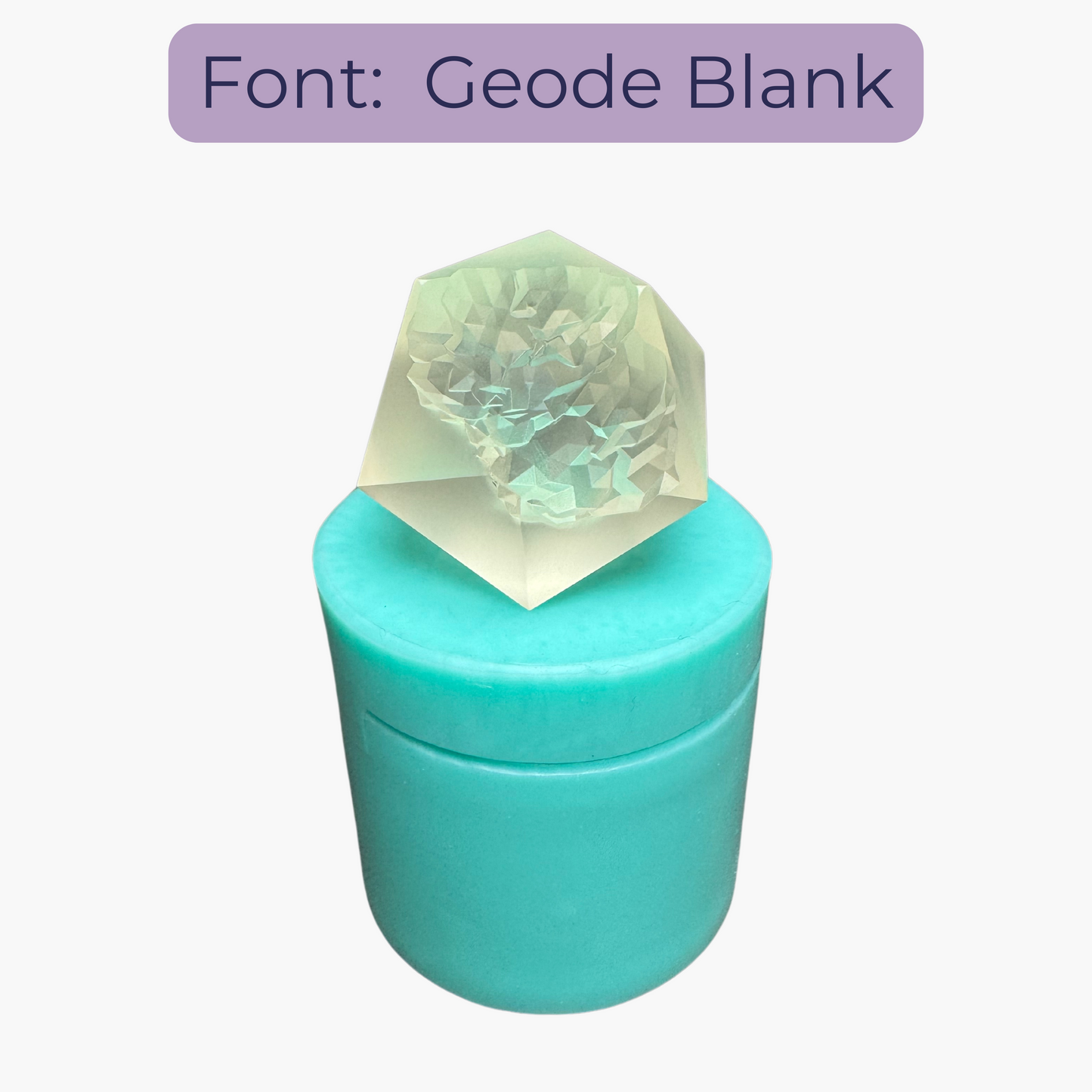 40mm D20 mold showing geode blank option