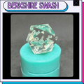 D20 and spindown dice mold font option: Berkshire Swash